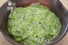 生わかめのお刺身の様子